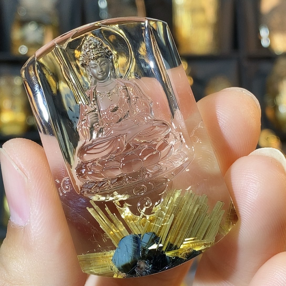 蓁***锘水晶未镶嵌颈饰天然高品钛晶花聚宝盆虚空吊坠