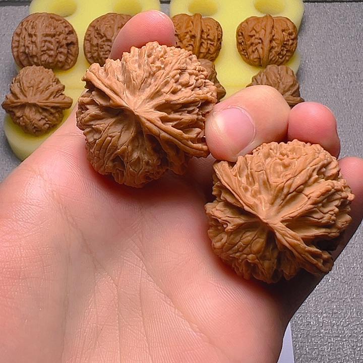 把件桃核狐****威苹果园