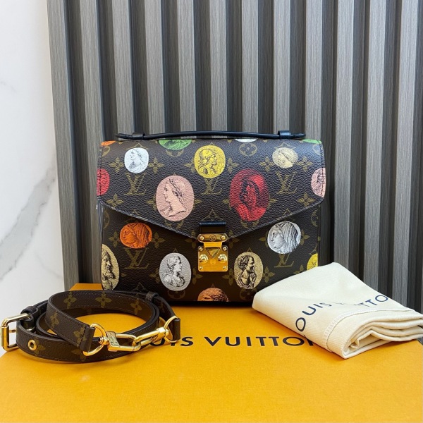 95新/路易威登/包包/250309SK0018