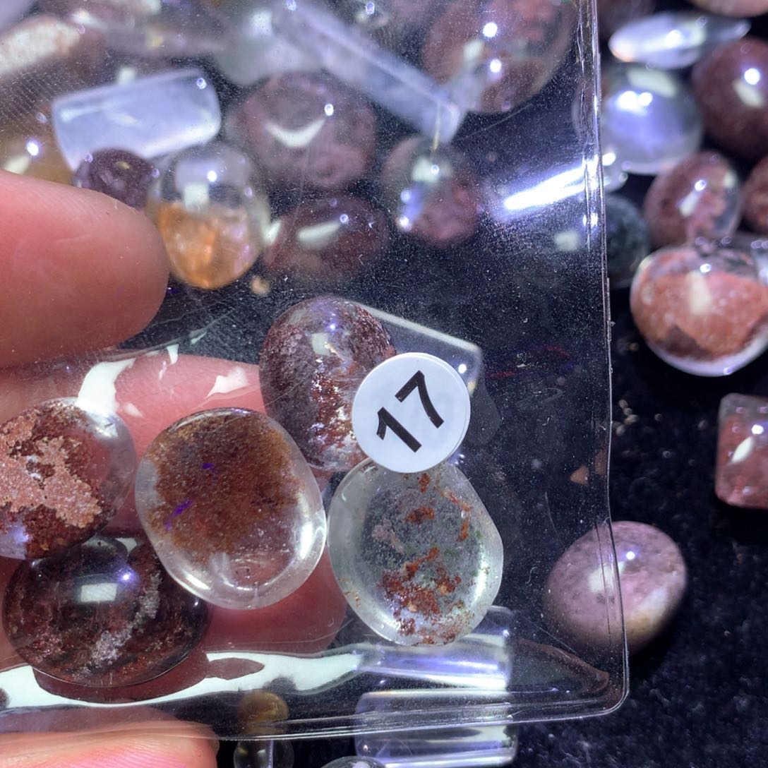 未镶嵌颈饰水晶冒*