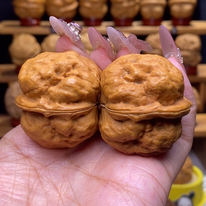 阿***宇文玩核桃把件金蟾疙瘩包4号39尺