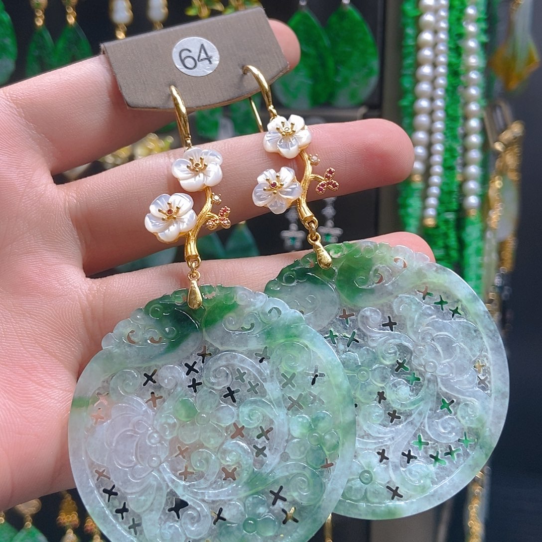 翡翠未镶嵌耳饰翡翠