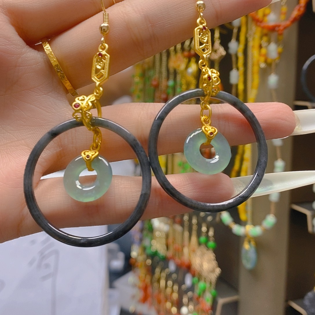 翡翠合金耳饰翡翠