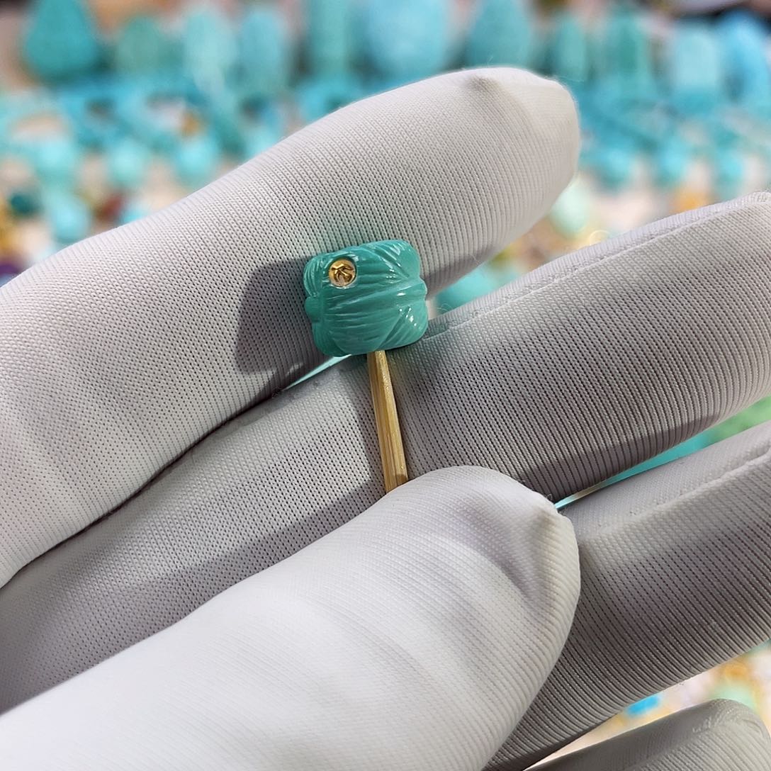 绿松石珠宝奇石未镶嵌