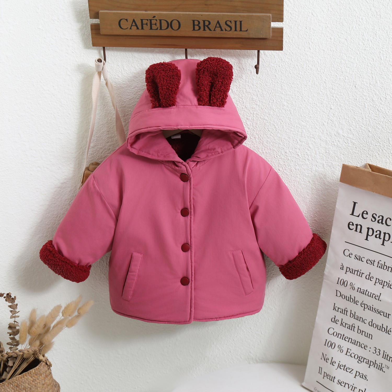 显白火龙果韩系女宝宝可爱小熊耳朵棉服外套