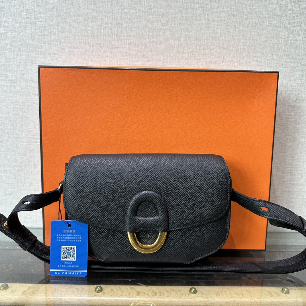 95新 Hermes/爱马仕 cherche mini黑金单肩斜挎猪鼻子包 04503