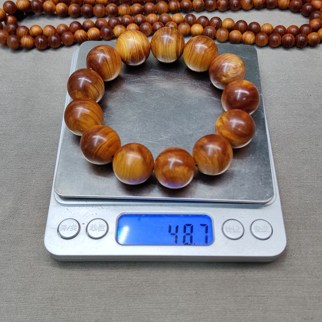 万***利1.8红油玉华太行崖柏