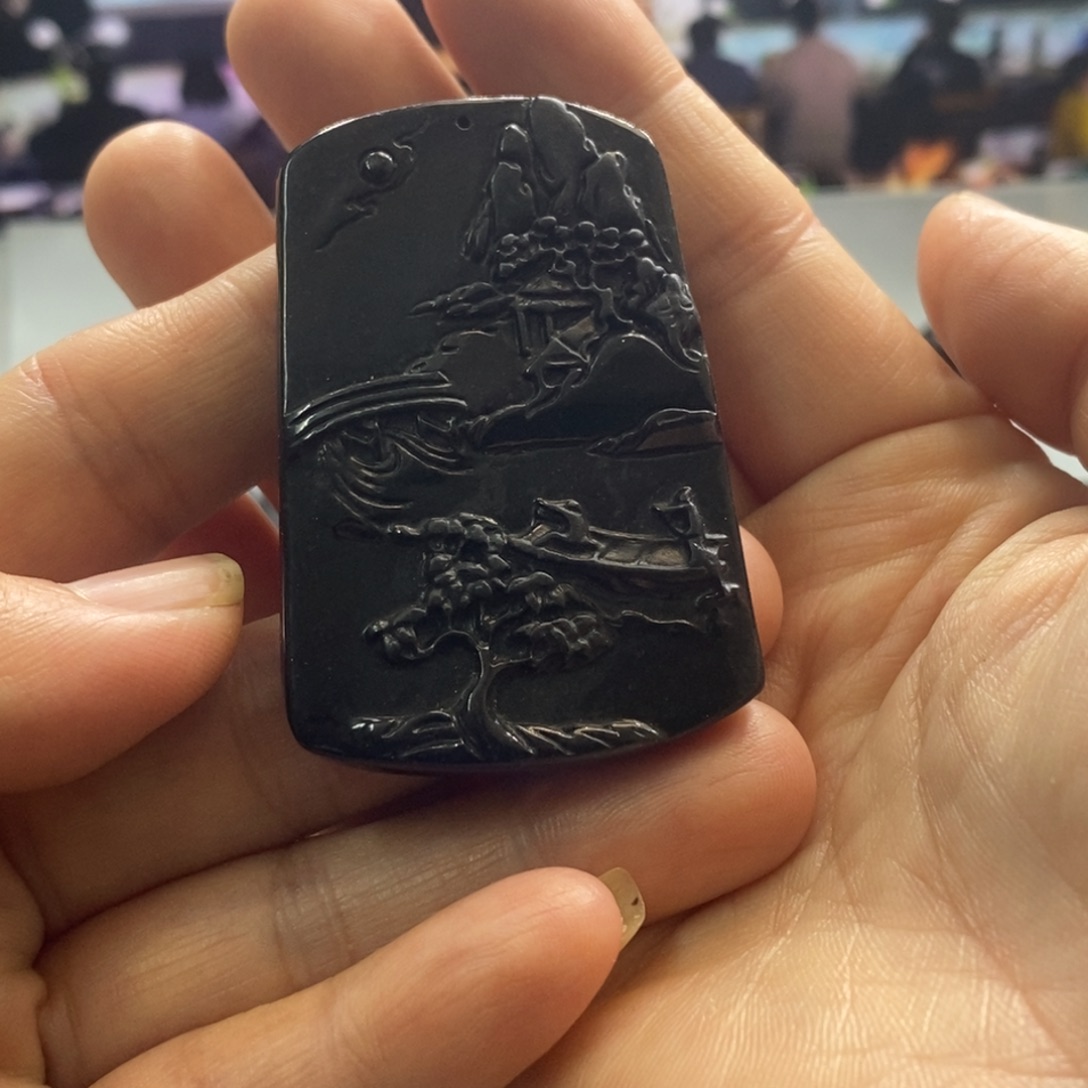 湘****翡翠未镶嵌吊坠(不含链)山水