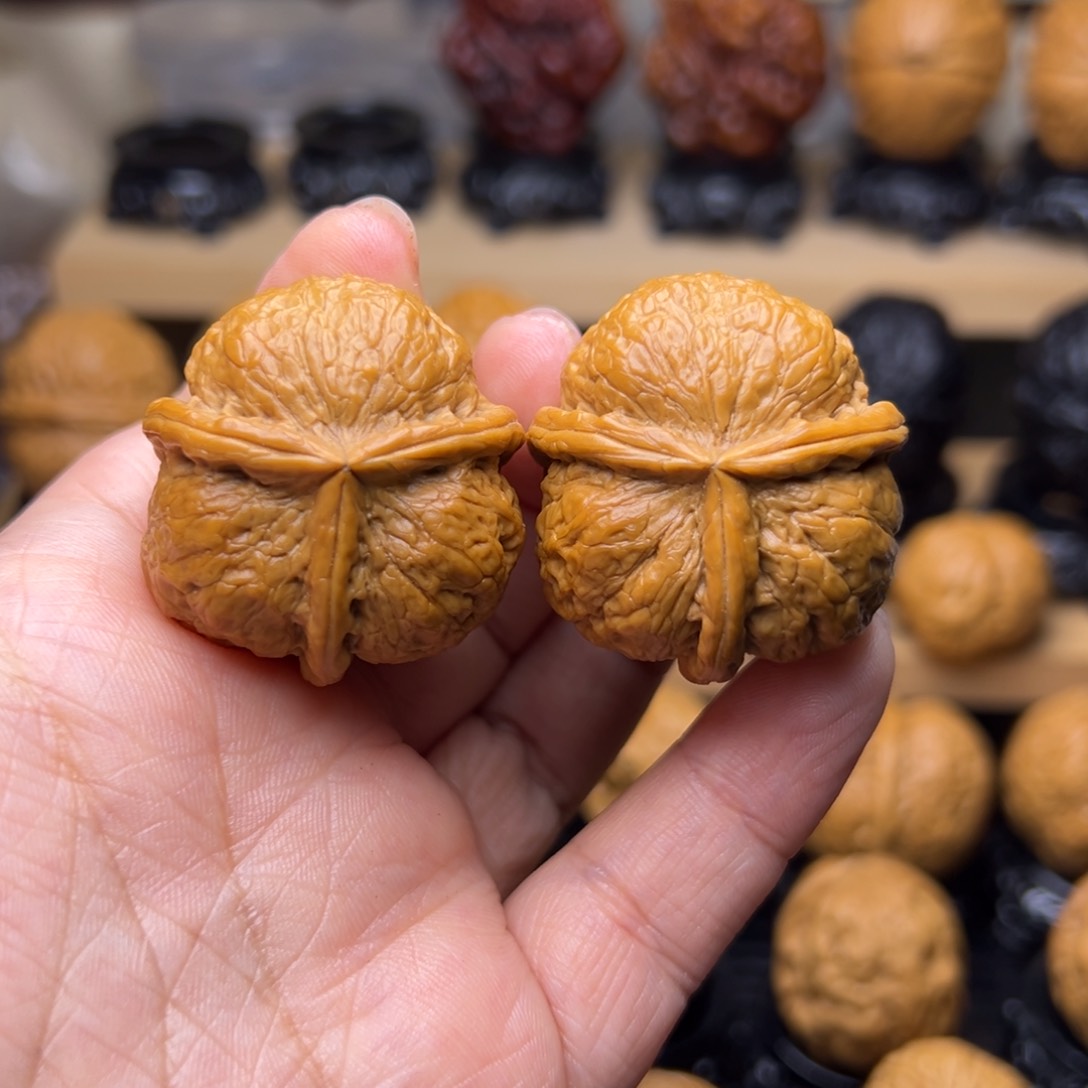 文玩核桃吊坠5z-------37尺42克