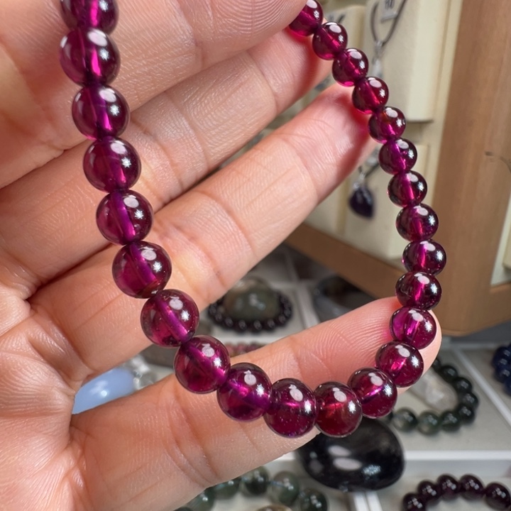 石榴石手链未镶嵌天然紫牙乌石榴石