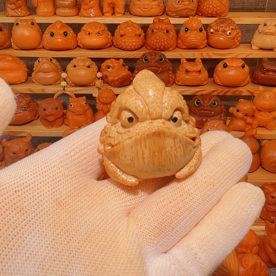 竹小***张竹根雕手把件雕刻