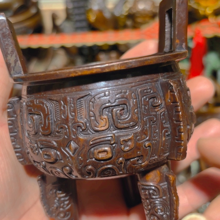 铜的。全清了。一件不留！不磨叽