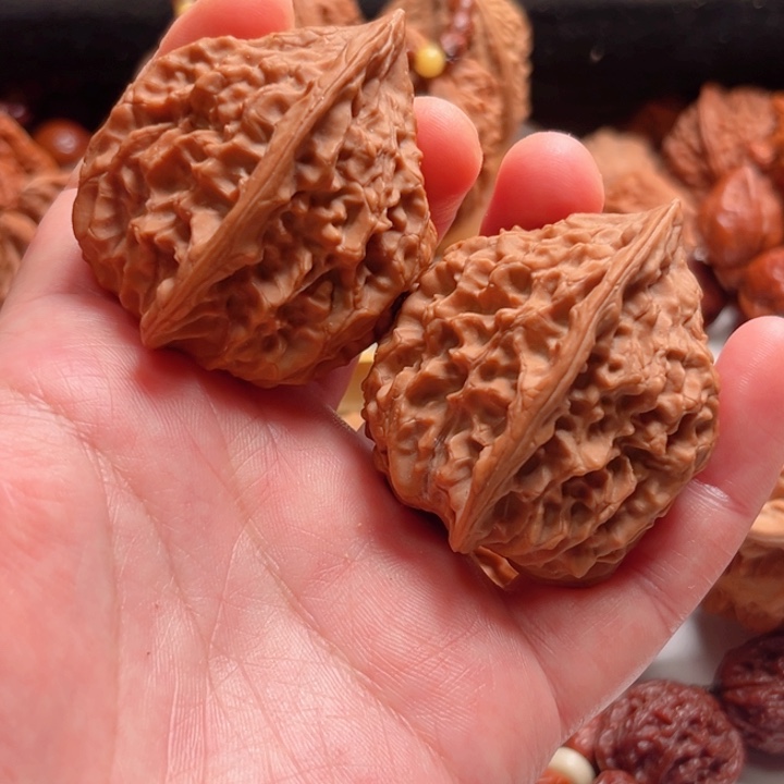 把件文玩核桃42.5尺寸野罗汉树头