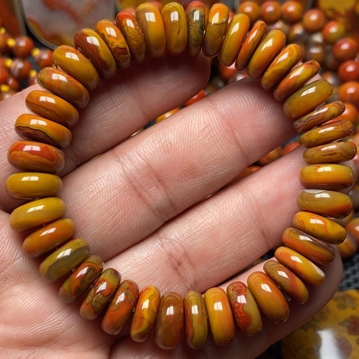 玛瑙/玉髓手串未镶嵌