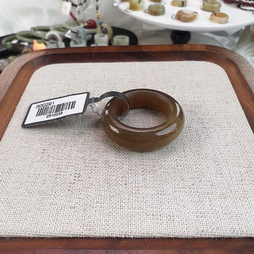 手***8和田玉未镶嵌戒指w38糖泥鳅背18.4不退换