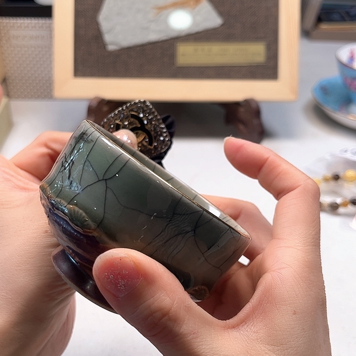 瓷片g h k j j k k o