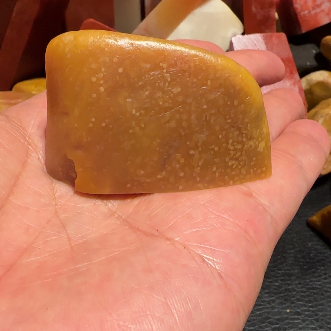 老挝石田黄．．．．．．．．．