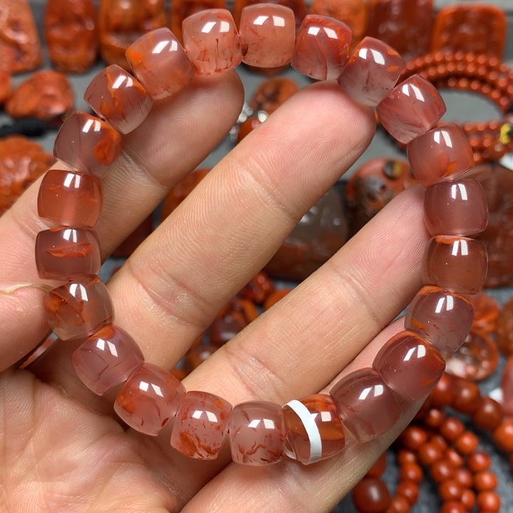 南红玛瑙手串未镶嵌11mm