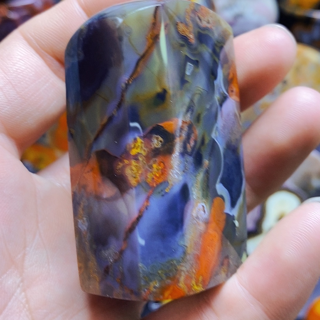 亿***成玛瑙/玉髓未镶嵌吊坠(不含链)