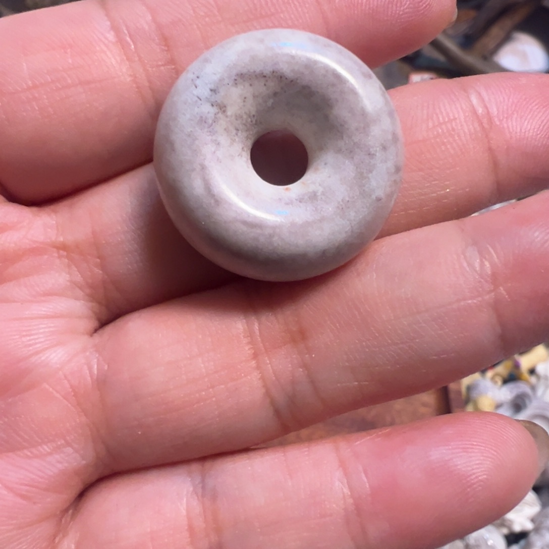 鹿骨把件一****饿手把件