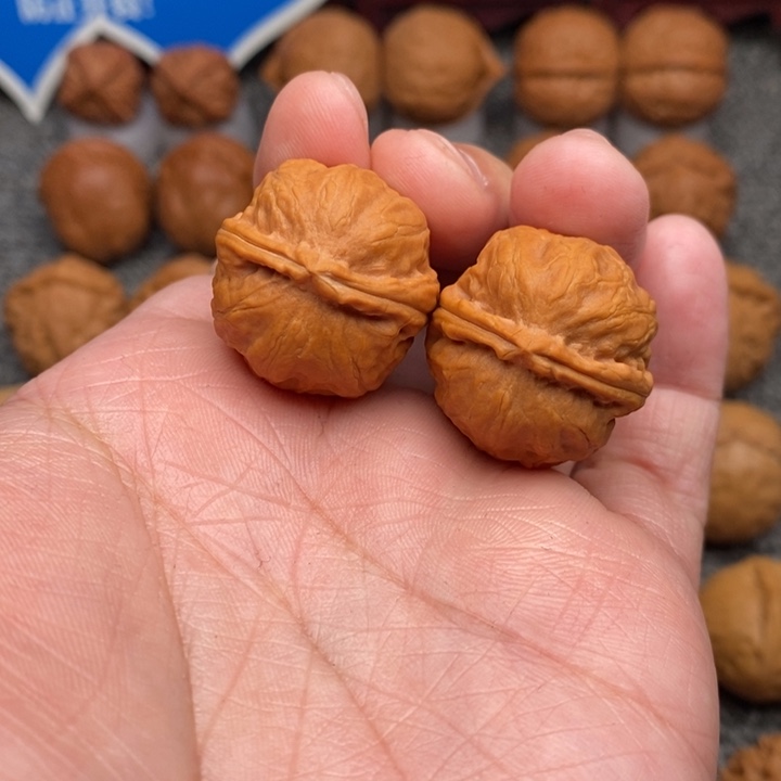 文玩核桃把件…………