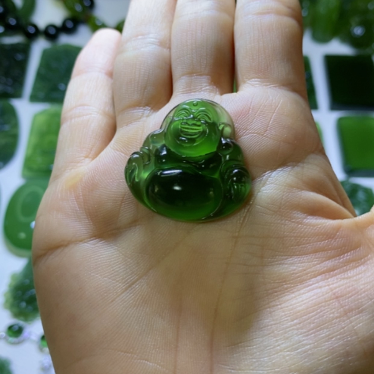 【闪购商品】蛇纹石玉颈饰未镶嵌若*欣