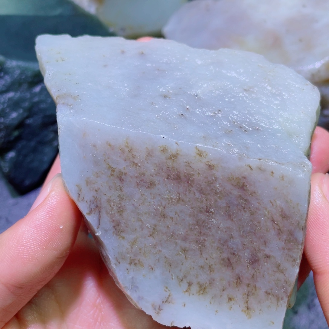 和田玉未镶嵌珠宝半成品