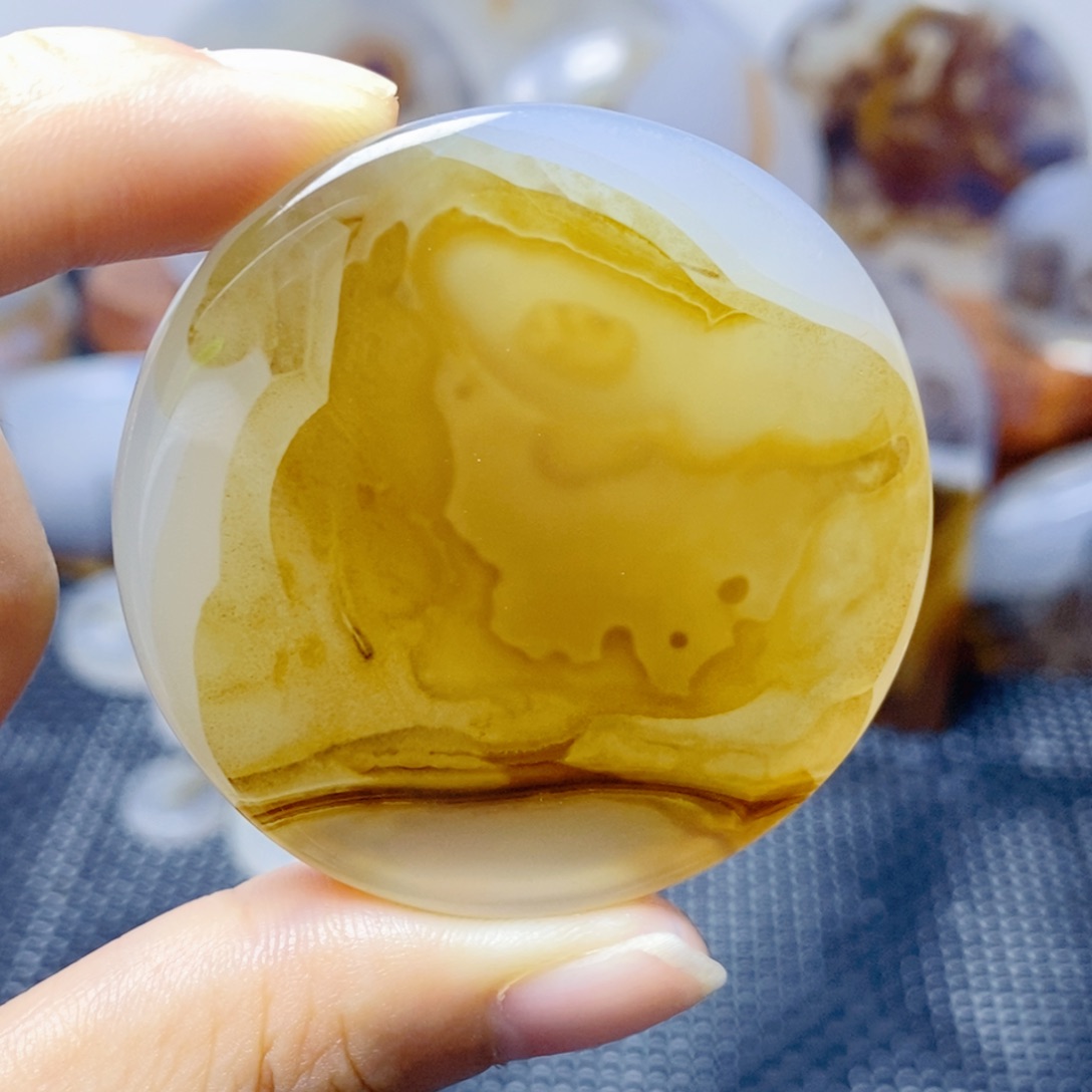 玛瑙/玉髓未镶嵌珠宝奇石