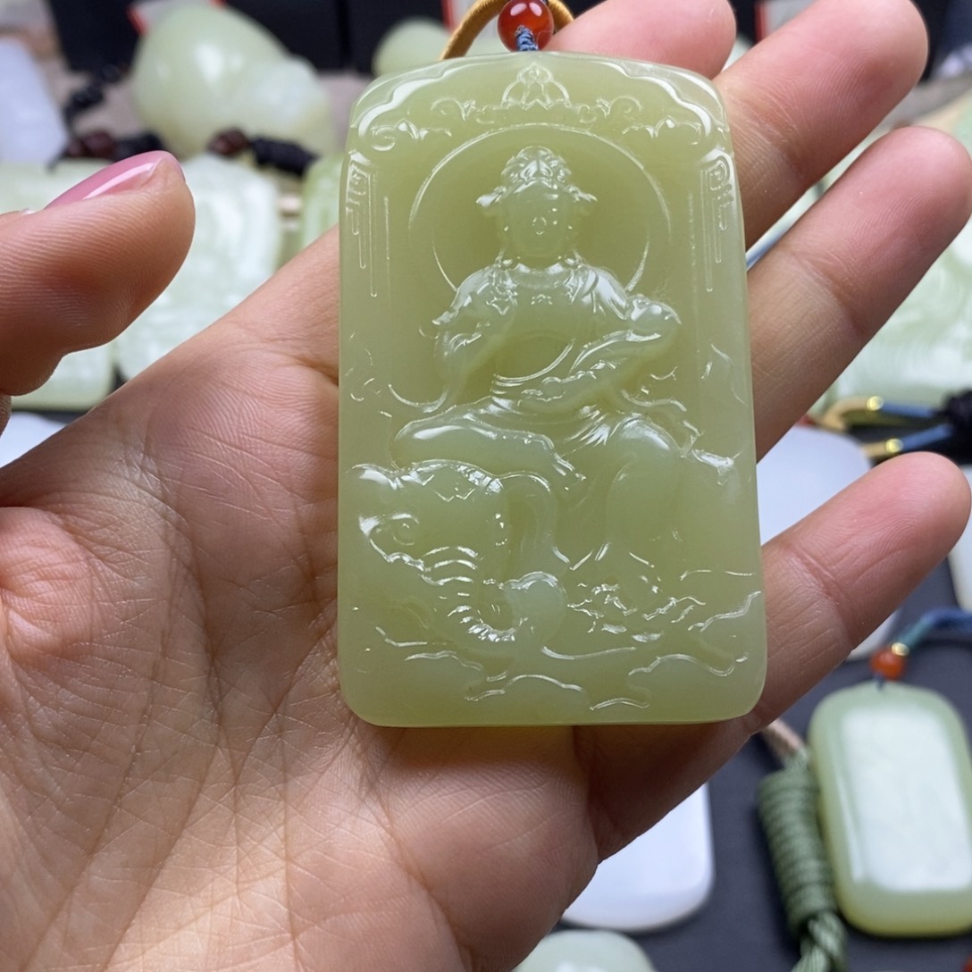 金*宝天然青海时尚生肖蛇