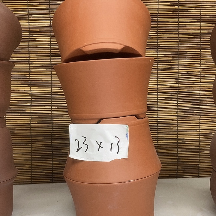 紫砂花盆我在外面