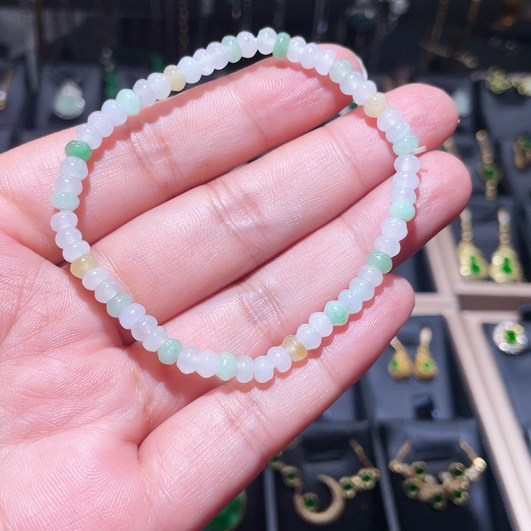 翡翠未镶嵌颈饰天然翡翠