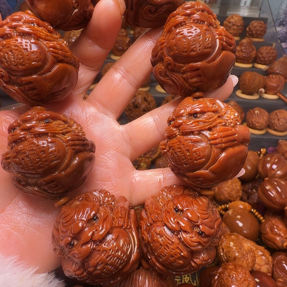 背***影手串/手链橄榄核貔貅3.9