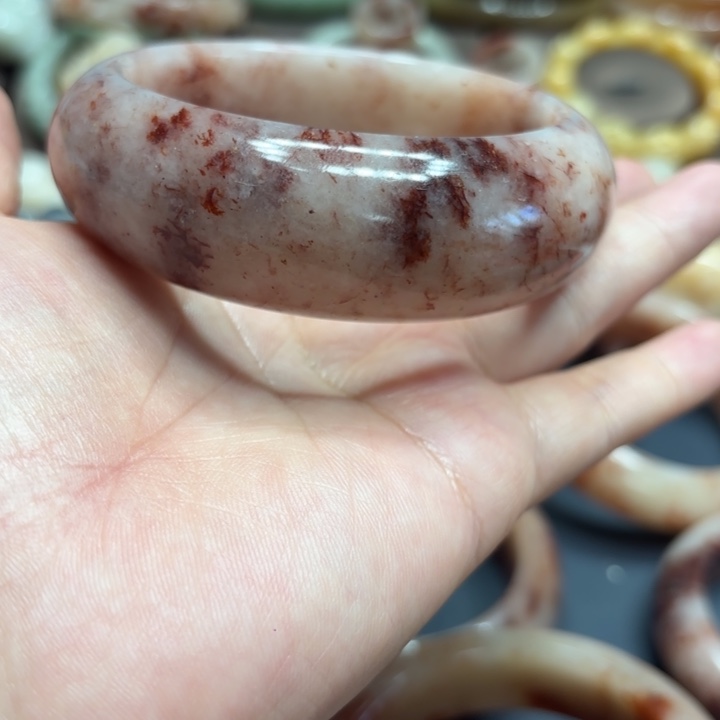 青***筝石英岩玉合金颈饰