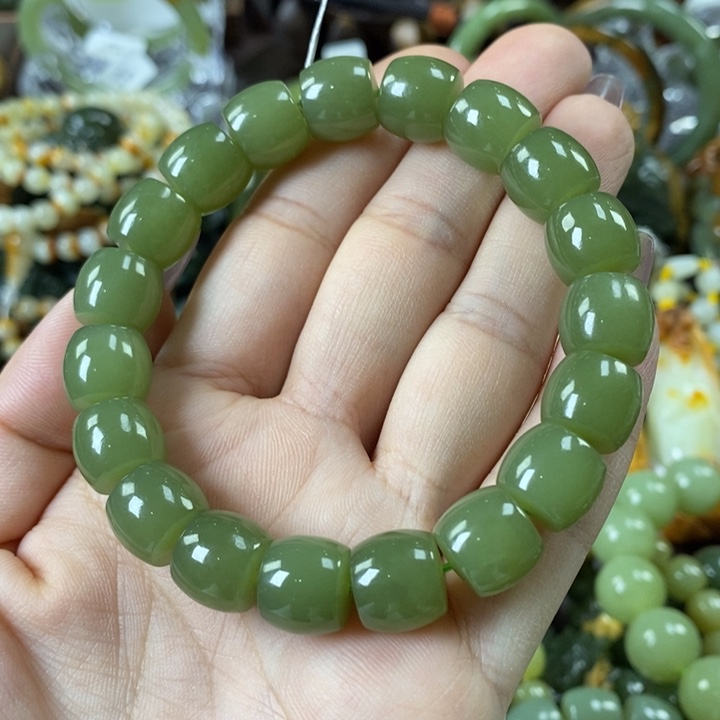 透闪石质玉手串未镶嵌羽**晴