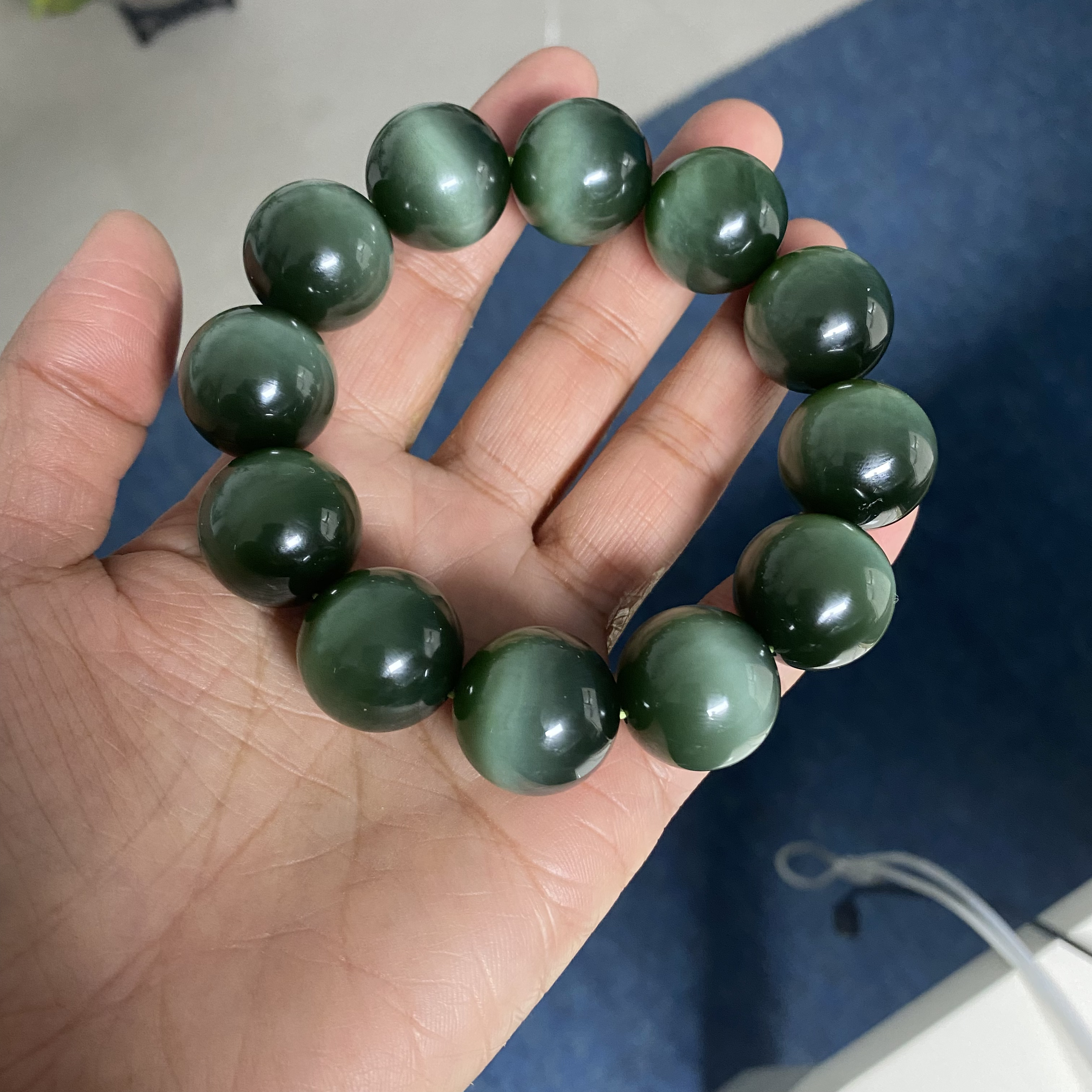 和田玉碧玉黑猫大珠手串20mm