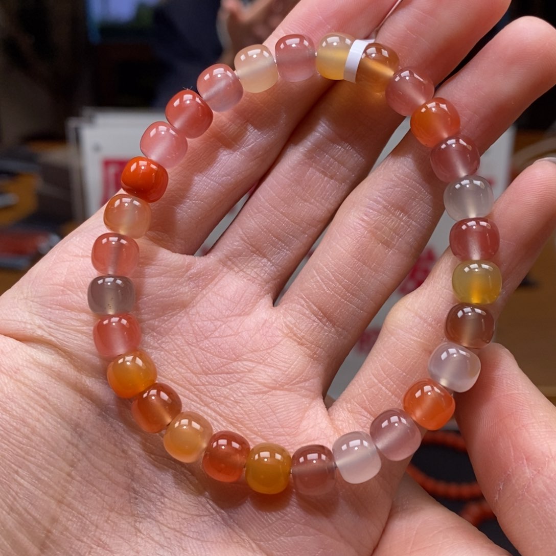 南红玛瑙串未镶嵌7.5mm多宝