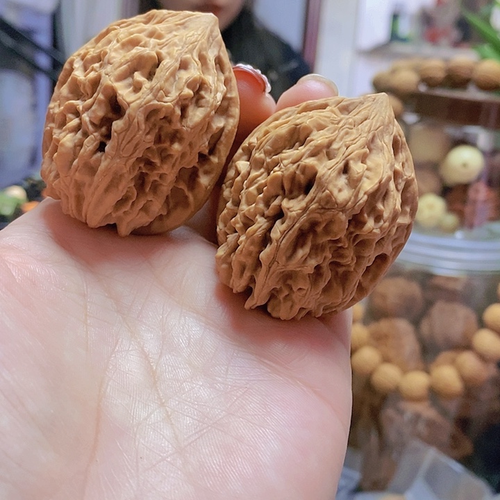 【闪购商品】文玩核桃把件40鸡心