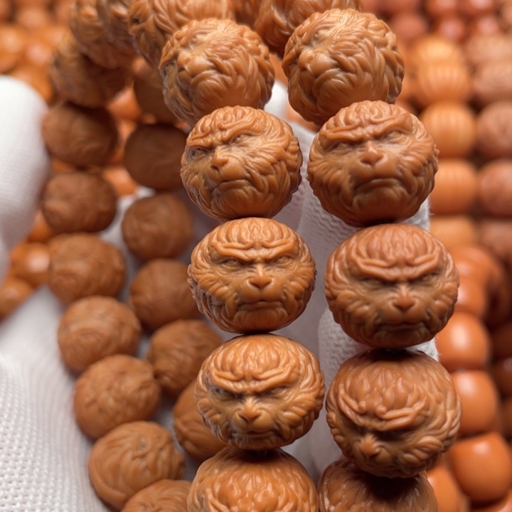 猴头核桃吊坠痛**痛斗战胜佛