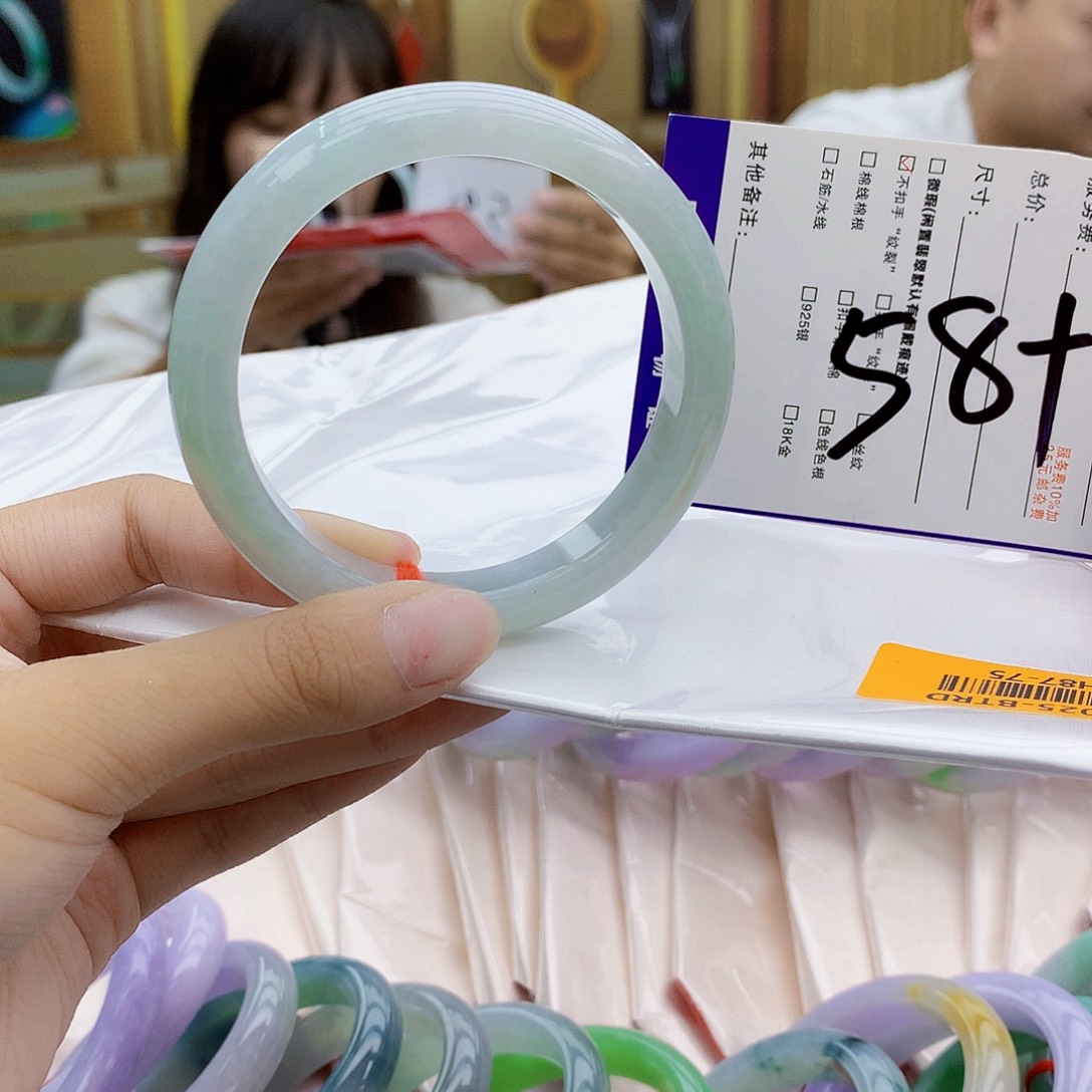 未镶嵌手镯翡翠bhh