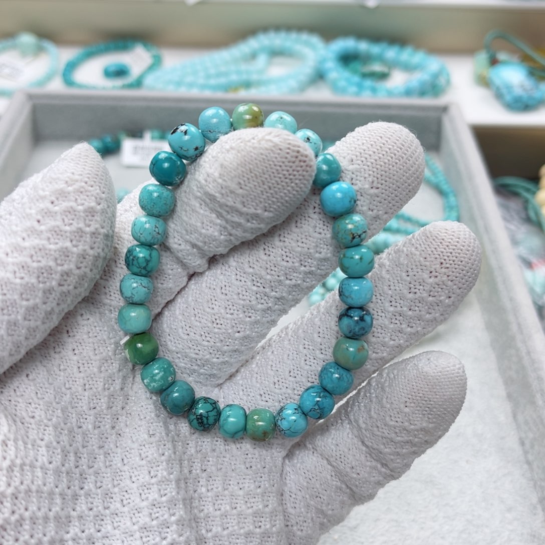 绿松石绿松石未镶嵌