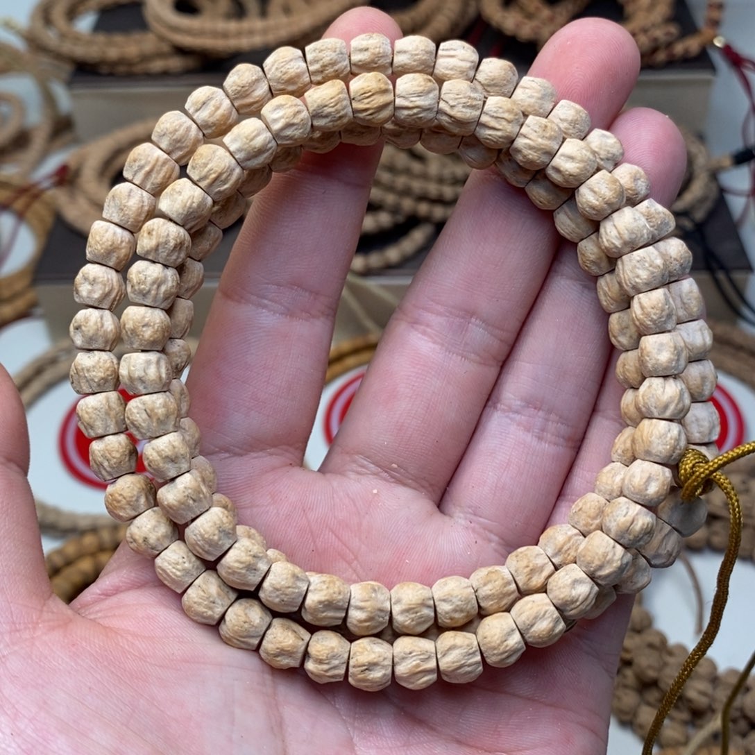 柏香籽/百香籽吊坠