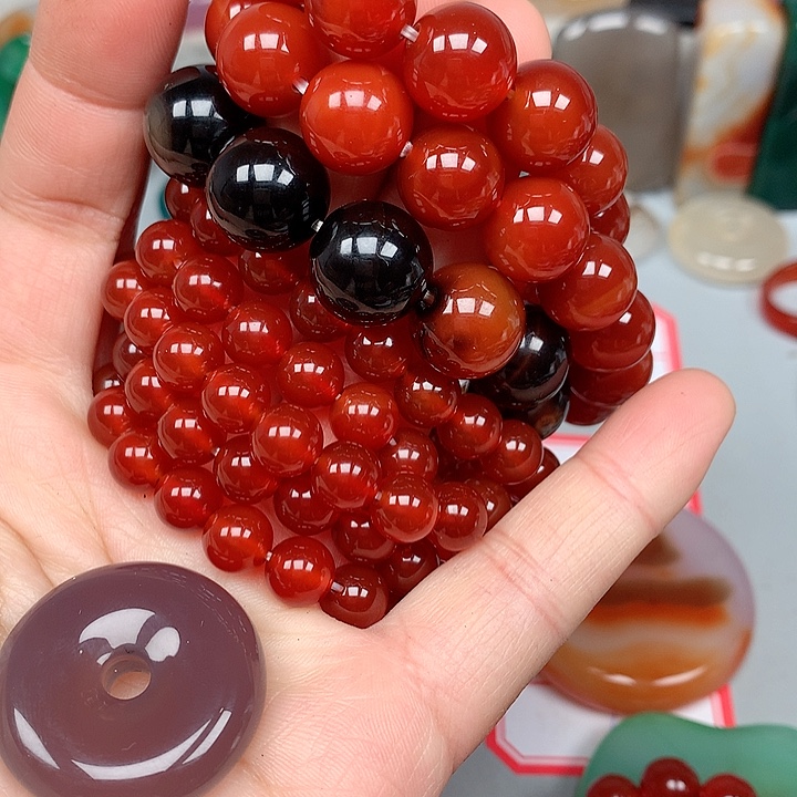 笑***生玛瑙/玉髓未镶嵌颈饰