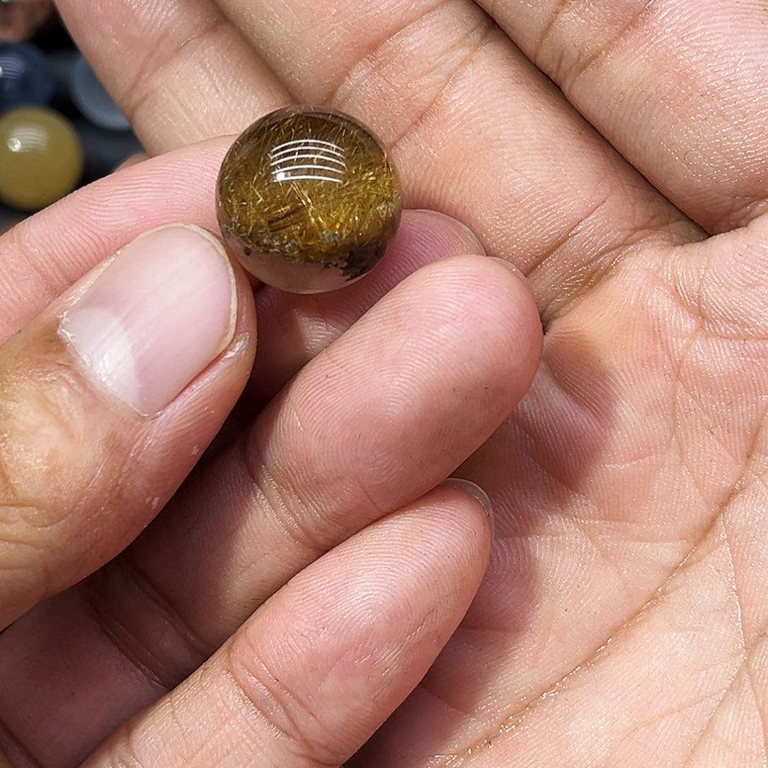 未镶嵌颈饰水晶17.6mm发晶共生