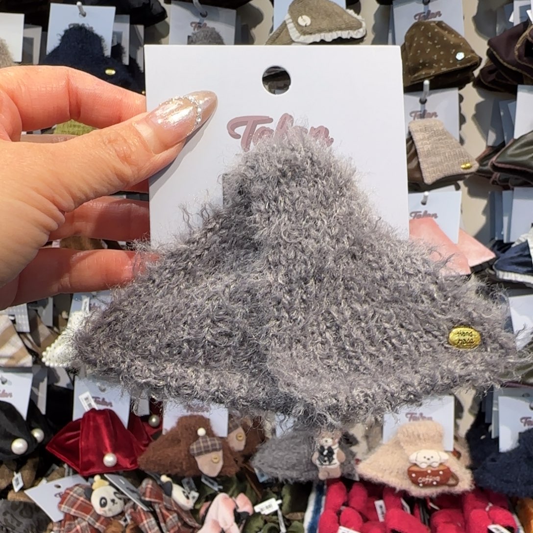 布艺铁合金灰色三角抓