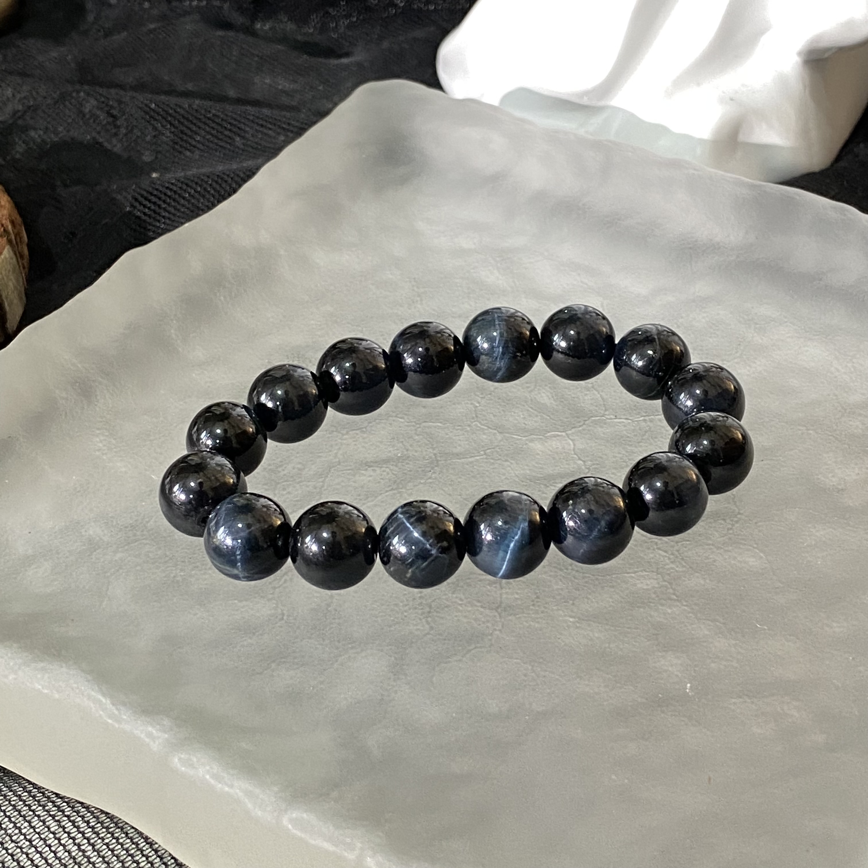 蓝虎眼石圆珠单圈约12mm