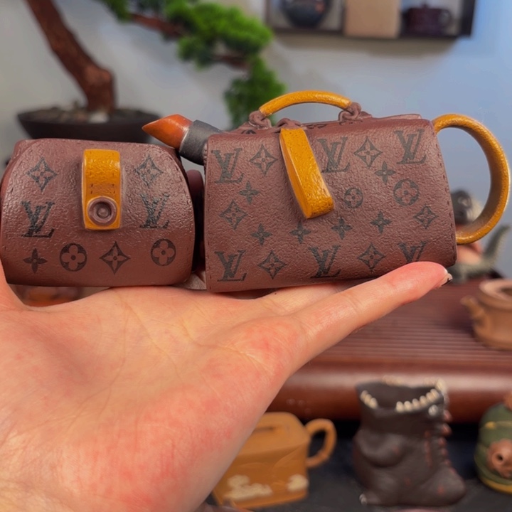 蘇***天是啊那也不能给她发呀了你