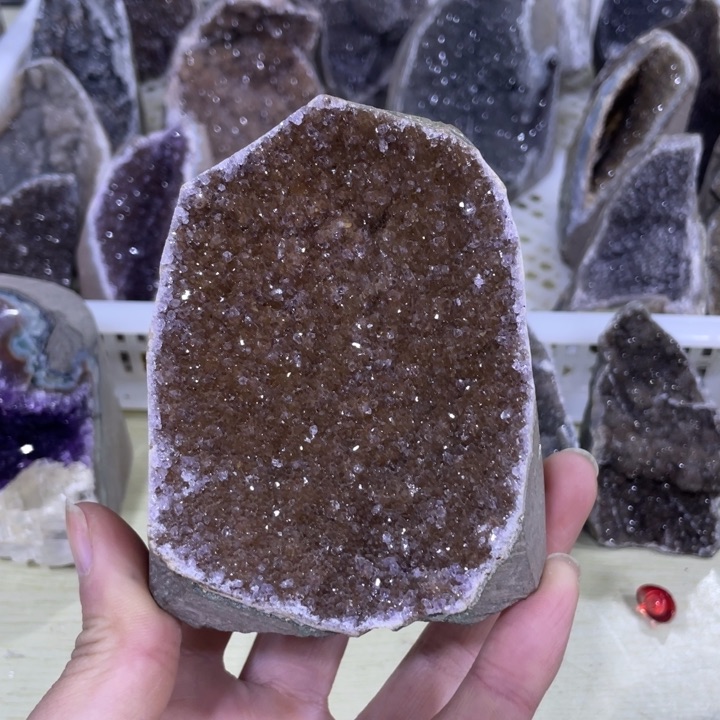 紫晶钱袋子方解石未镶嵌