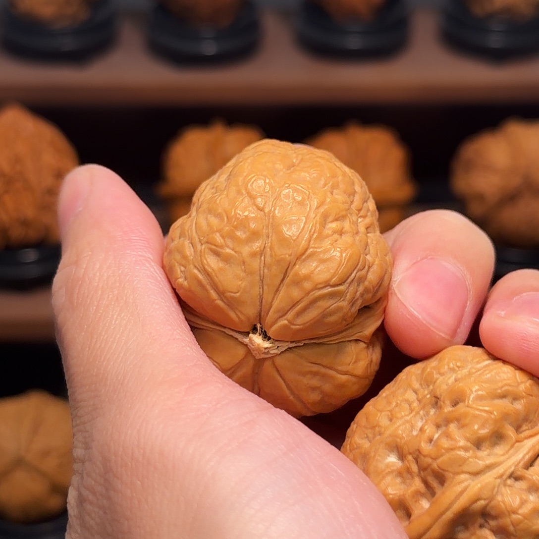 文玩核桃吊坠平头蟾