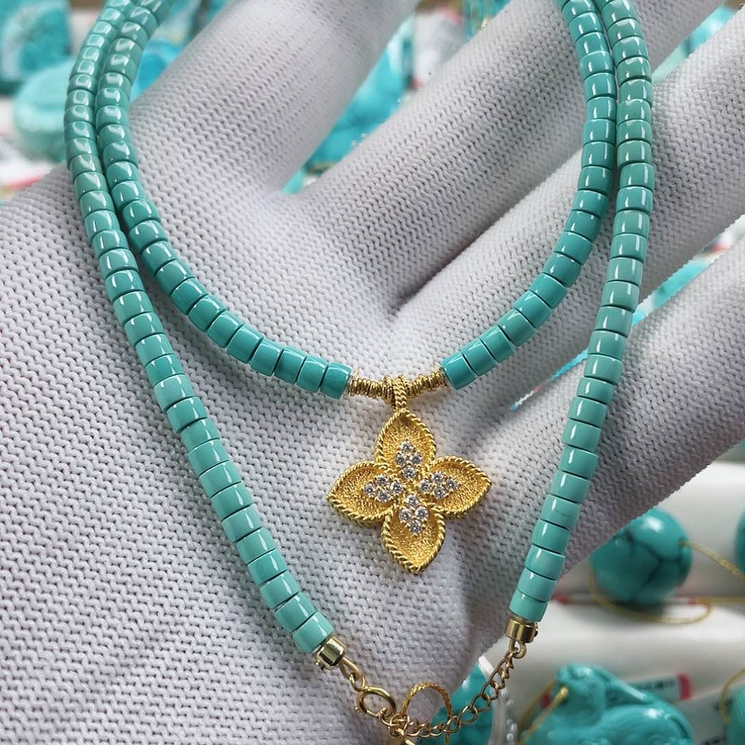 绿松石颈饰18K金镶嵌