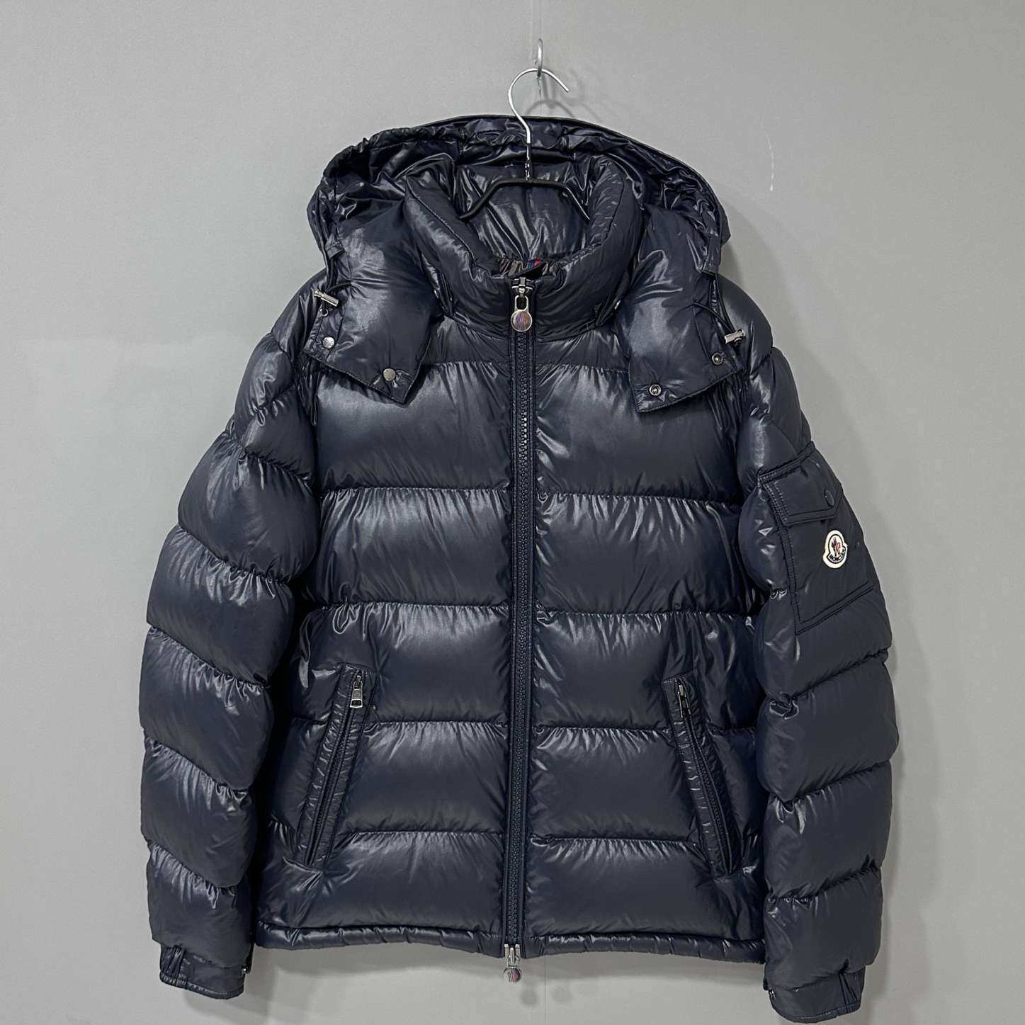 99新 MONCLER 深蓝色maya羽绒服 Moncler /蒙口/2码/62286